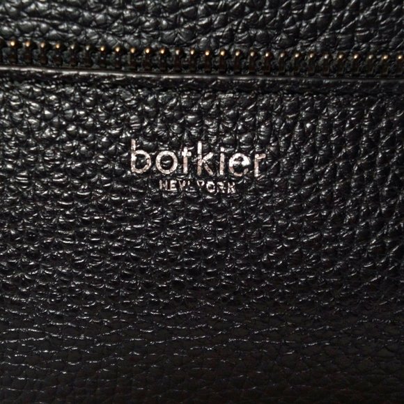 Botkier Soho Tote, Black Pebbled Leather, Zipper Accents - Picture 3 of 9